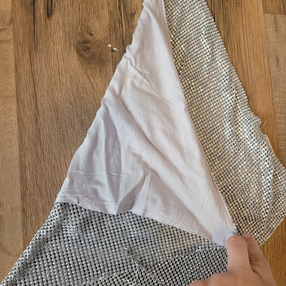 Windsor Rhinestone Silver Top - Picture 2 of 2